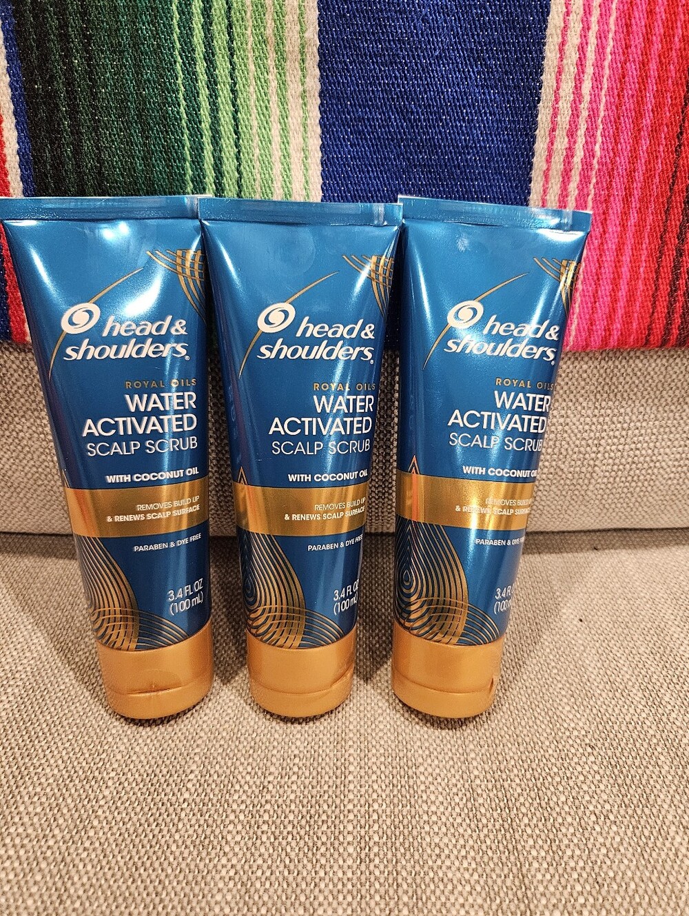 Head & Shoulders water activated scalp scrub